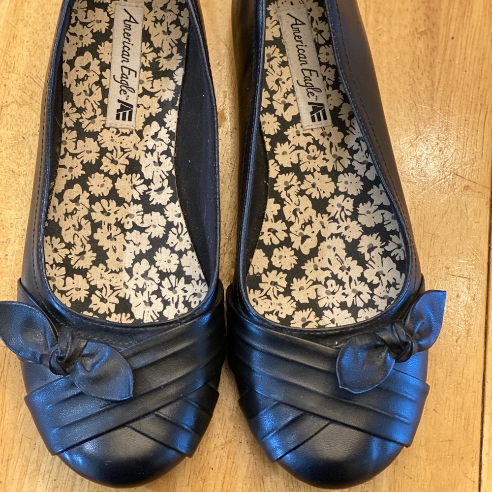 Size 9.5 ballet flats